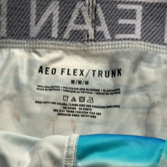 Penguin Animal Print 3in Flex Trunks - Picture 2 of 3